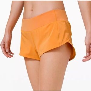Lululemon Speed Up Low-Rise Lined Short 2.5"
Monarch Orange
Size 4
